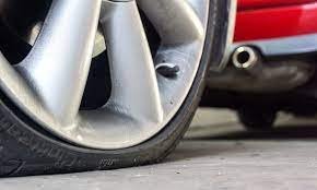 How Low Can Car Tire Pressure Be to Drive?